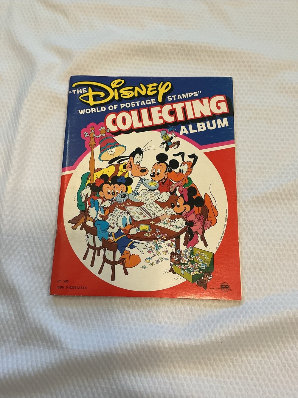 Disney Collecting Album - Blue & Red Cover with Classic Characters